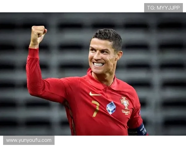 足球明星小摆台的传奇人生与场上风采全解析